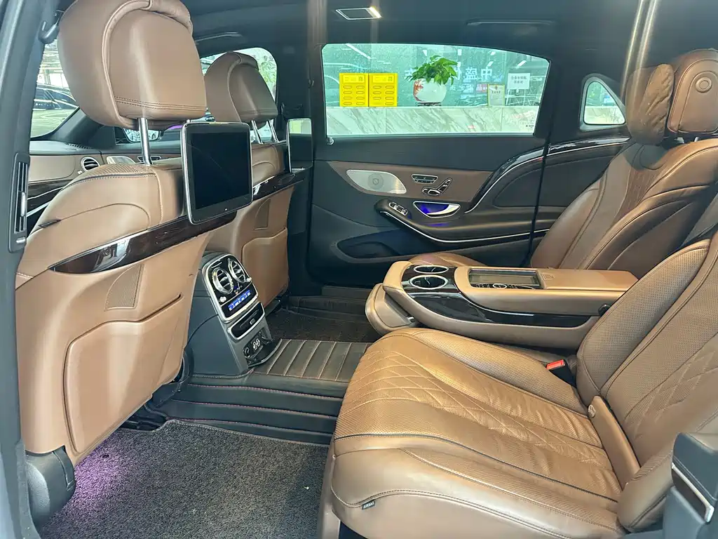 Mercedes-Benz S-Class — миниатюра 5