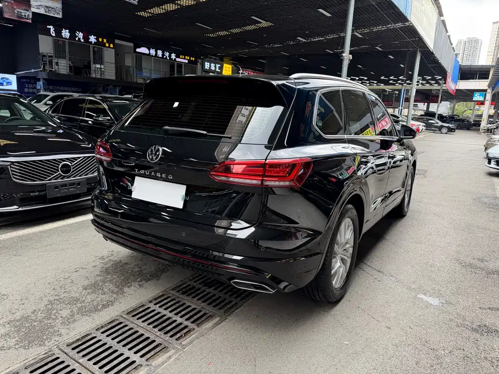 Volkswagen Touareg 2023 2.0TSI