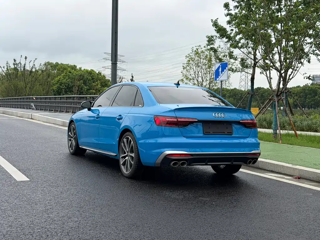 Audi S4 — миниатюра 15