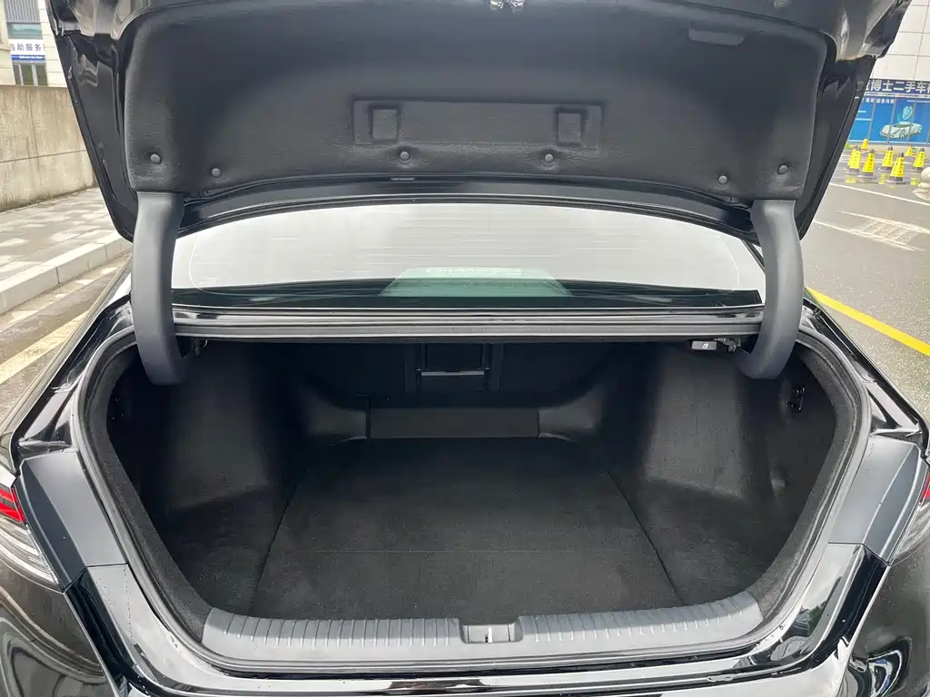 Honda Accord — миниатюра 13