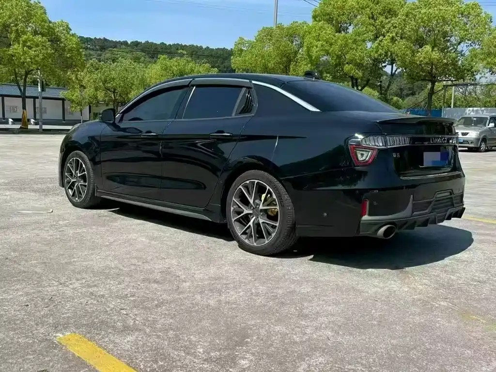 Lynk & Co 03 2019 1.5TD DCT VI