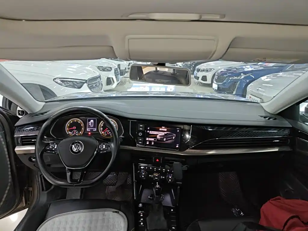 Volkswagen Passat — миниатюра 10