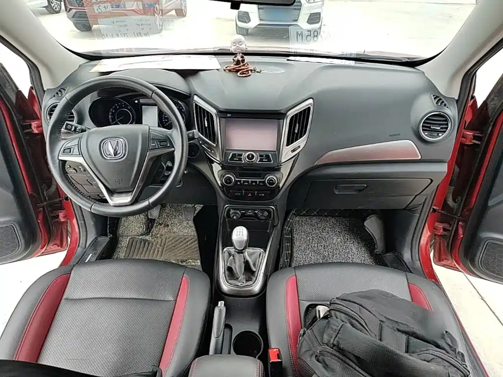 Changan CS15 — миниатюра 10