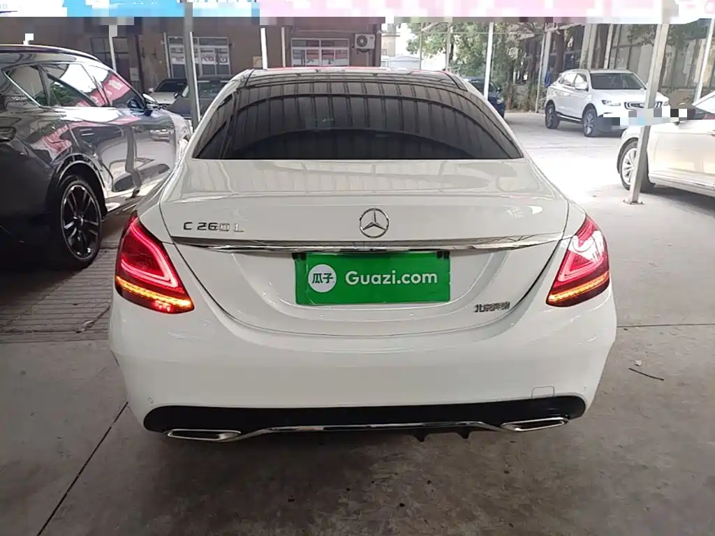 Mercedes-Benz C-Class — миниатюра 6