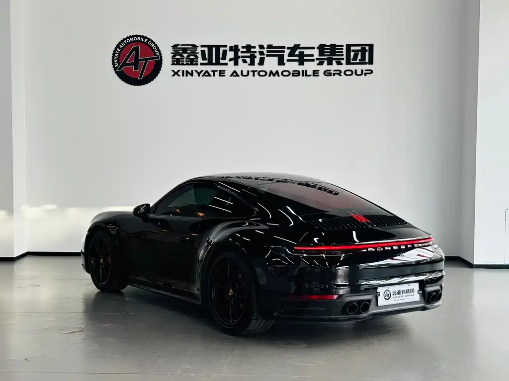 Porsche 911 2022 Carrera 3.0T