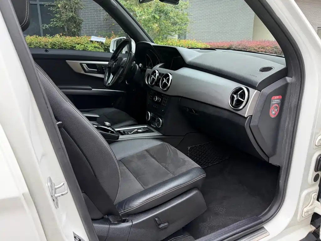 Mercedes-Benz GLK-Class — миниатюра 10