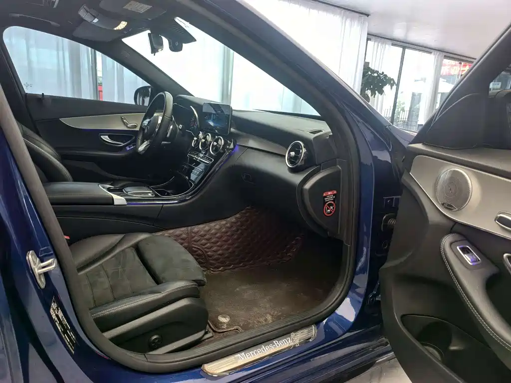 Mercedes-Benz C-Class — миниатюра 14