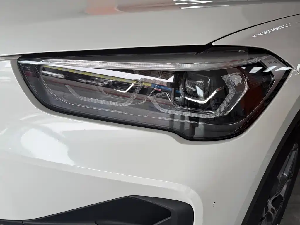 BMW X1 — миниатюра 12