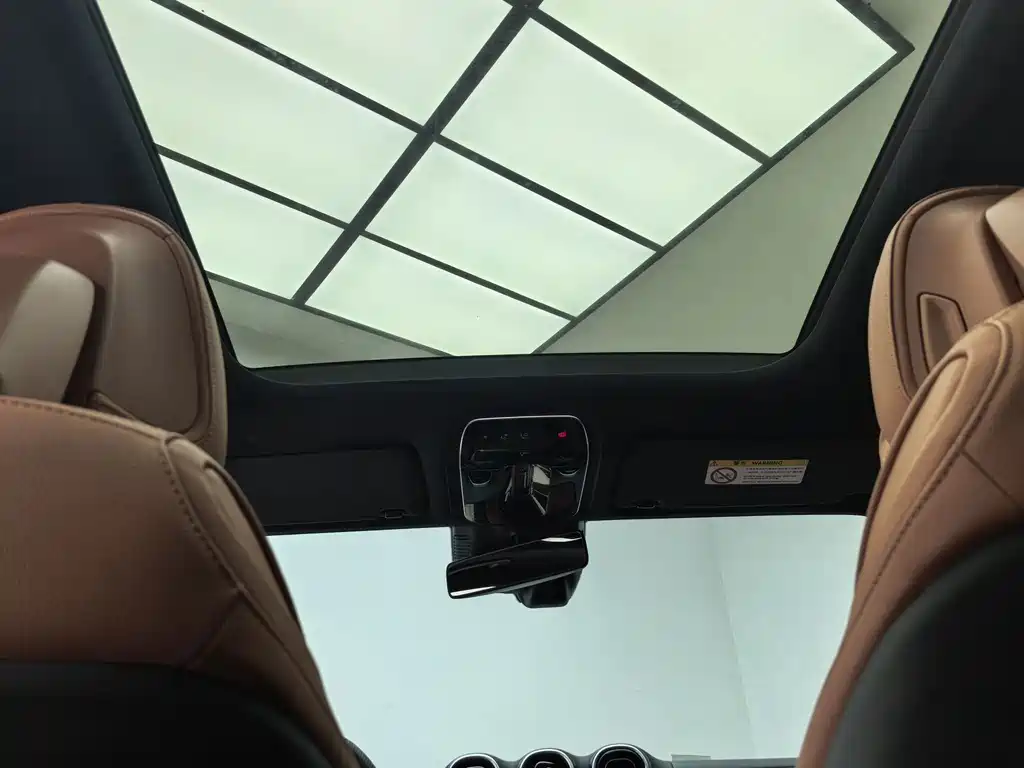 Mercedes-Benz GLC — миниатюра 19