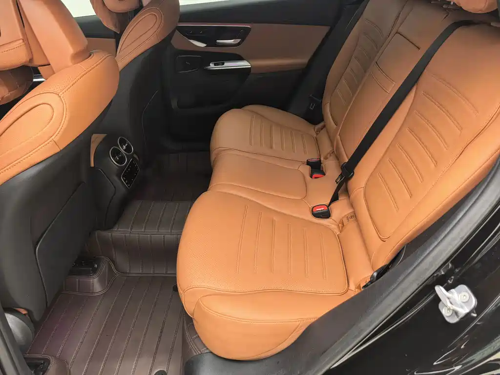 Mercedes-Benz GLC — миниатюра 18