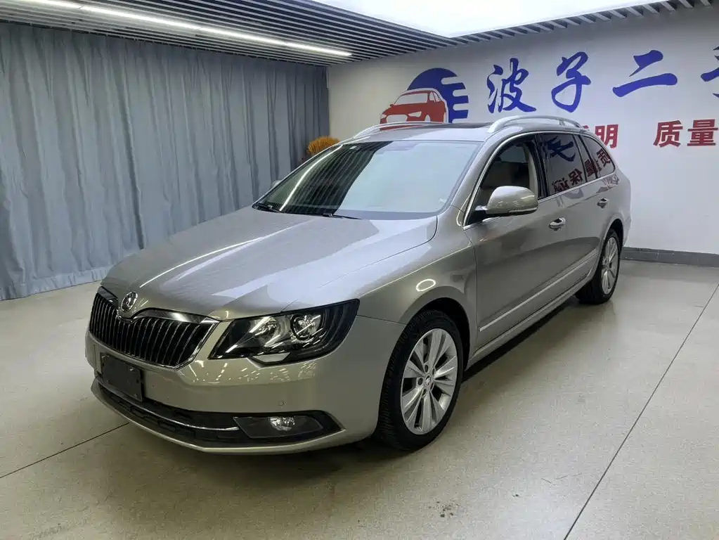 Skoda Superb 2015