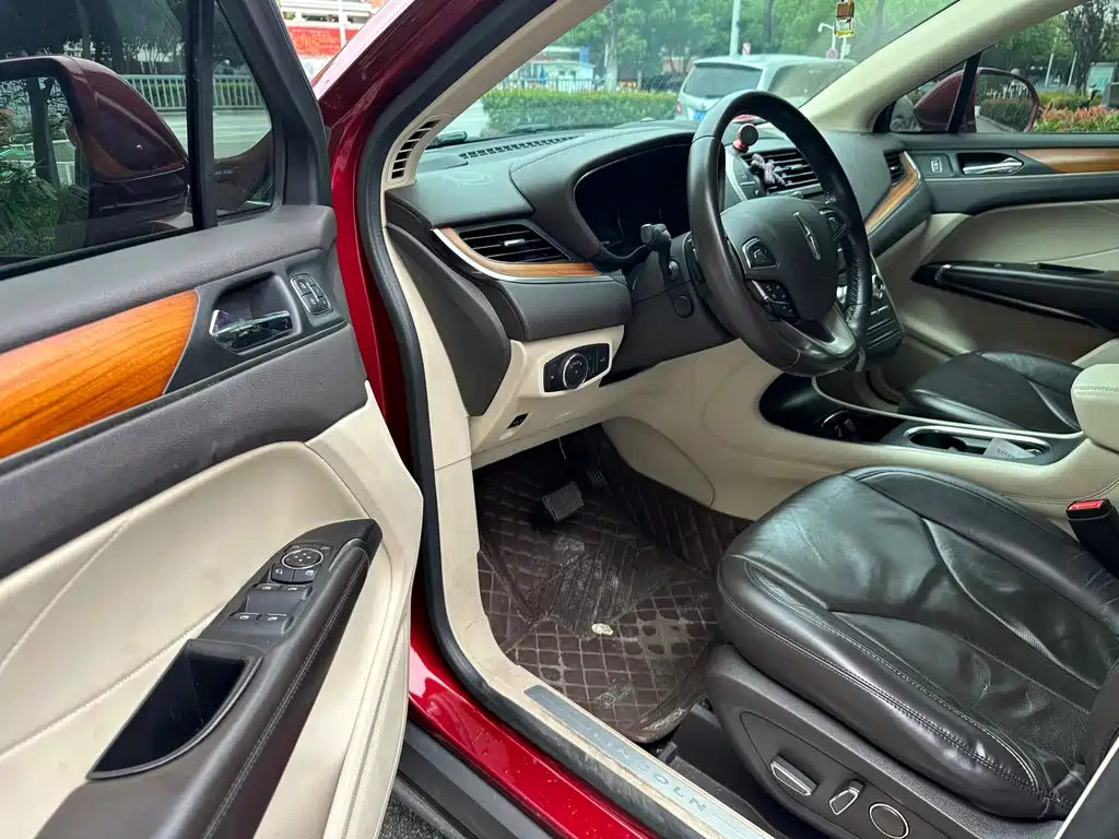 Lincoln MKC 2014 2.0T