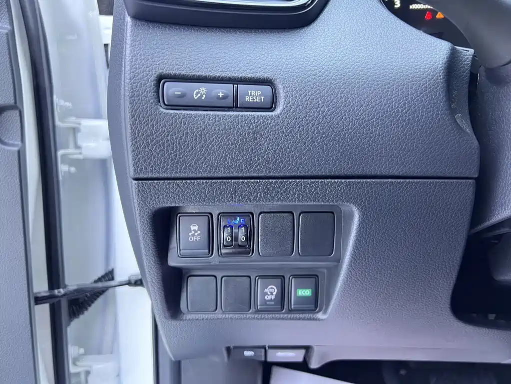 Nissan X-Trail — миниатюра 9