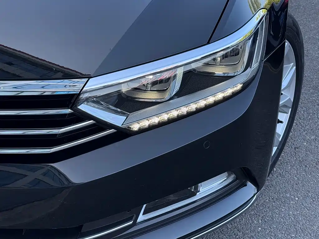 Volkswagen Magotan — миниатюра 8