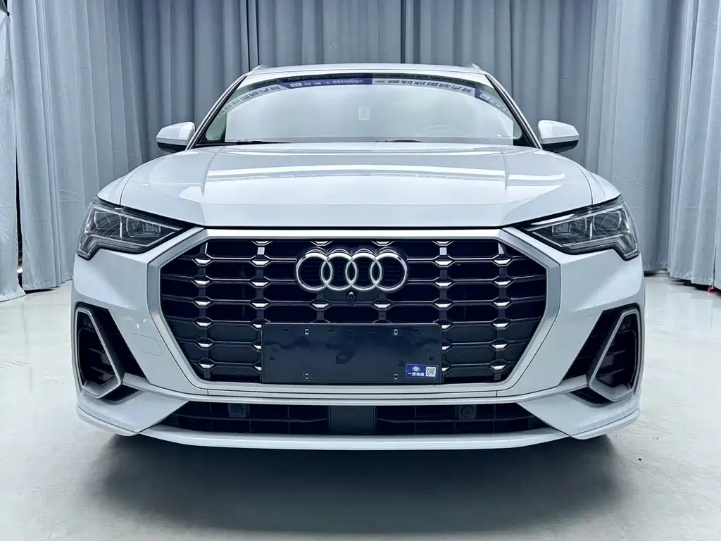 Audi Q3 2022 35 TFSI Fashion