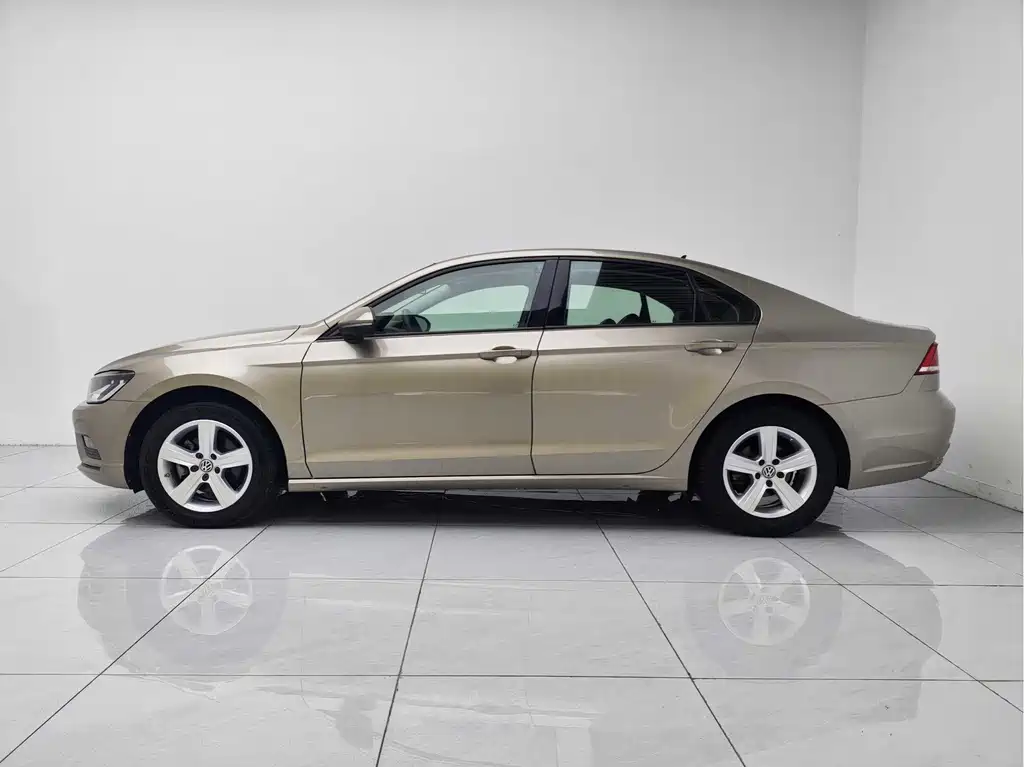 Volkswagen Lamando — миниатюра 4
