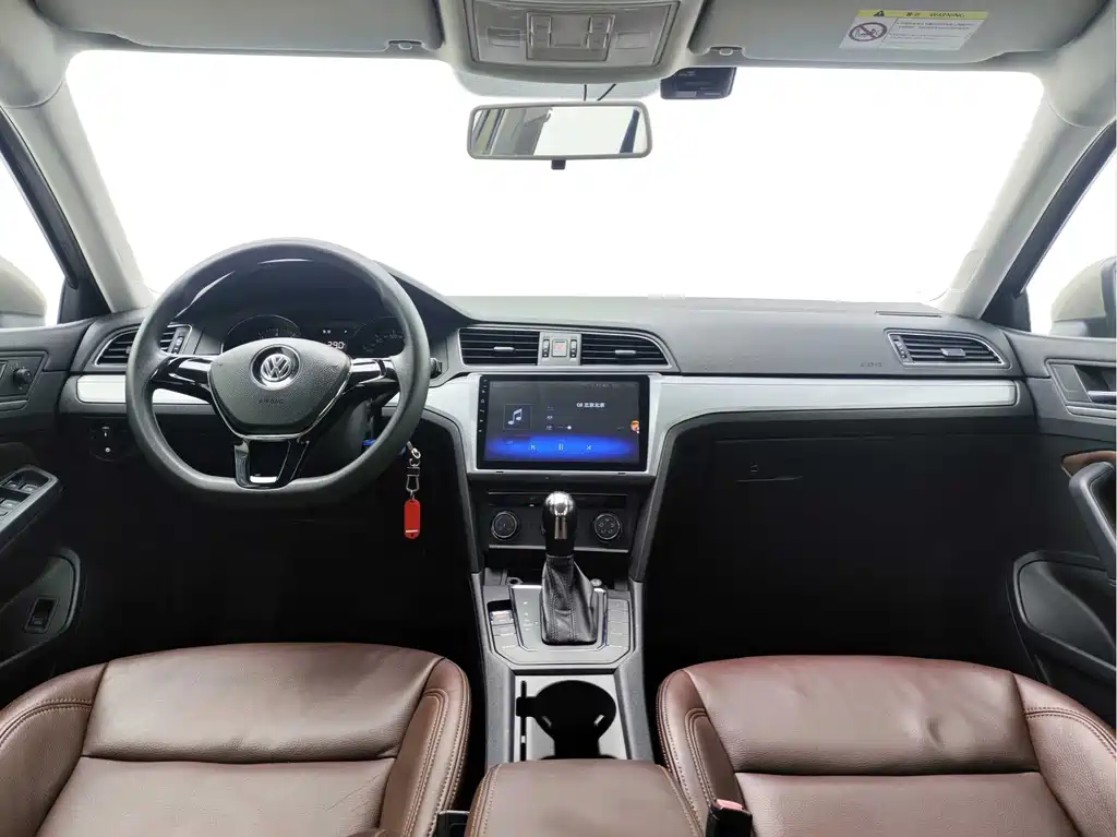 Volkswagen Lamando — миниатюра 7