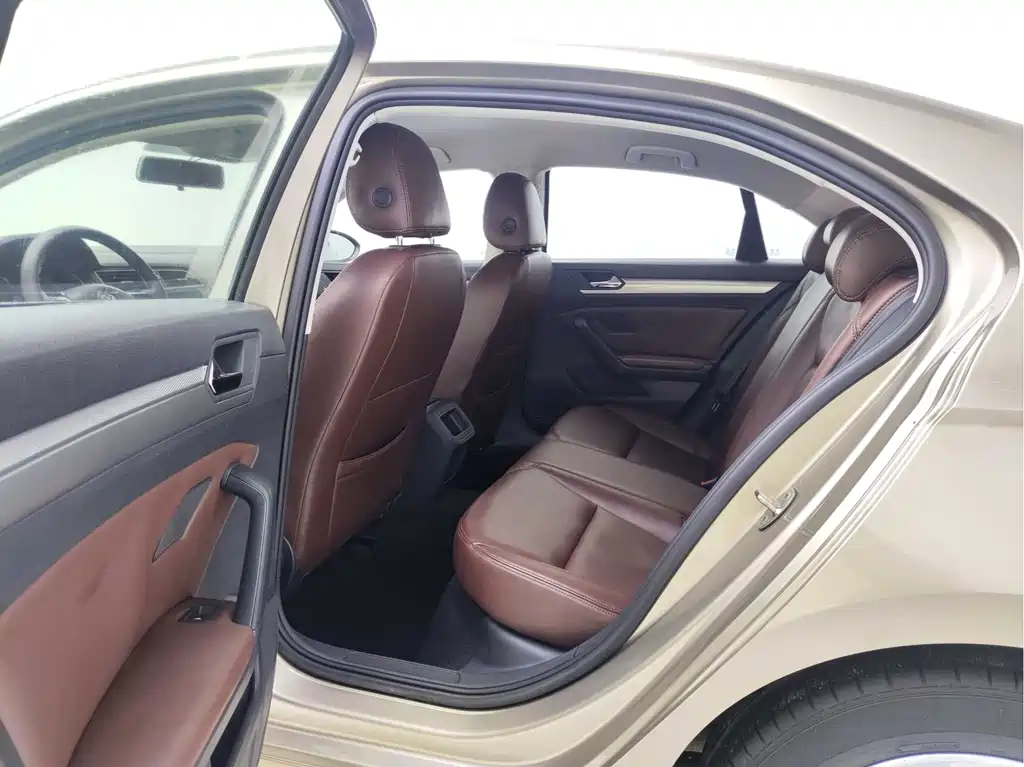 Volkswagen Lamando — миниатюра 9