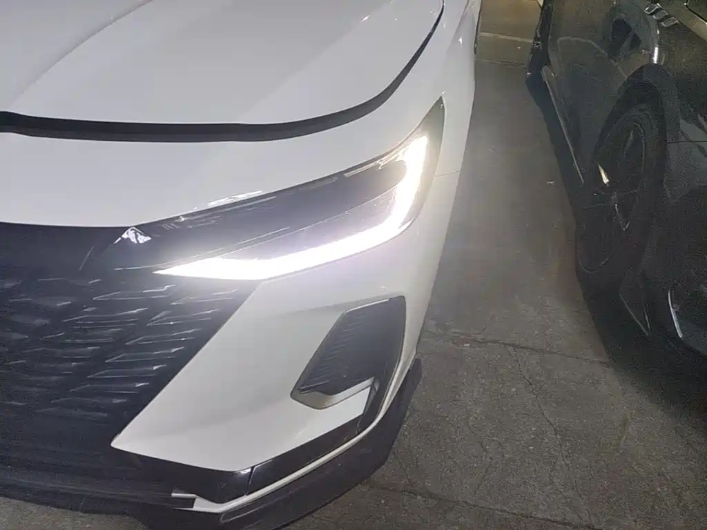Chery Arrizo 8 — миниатюра 24