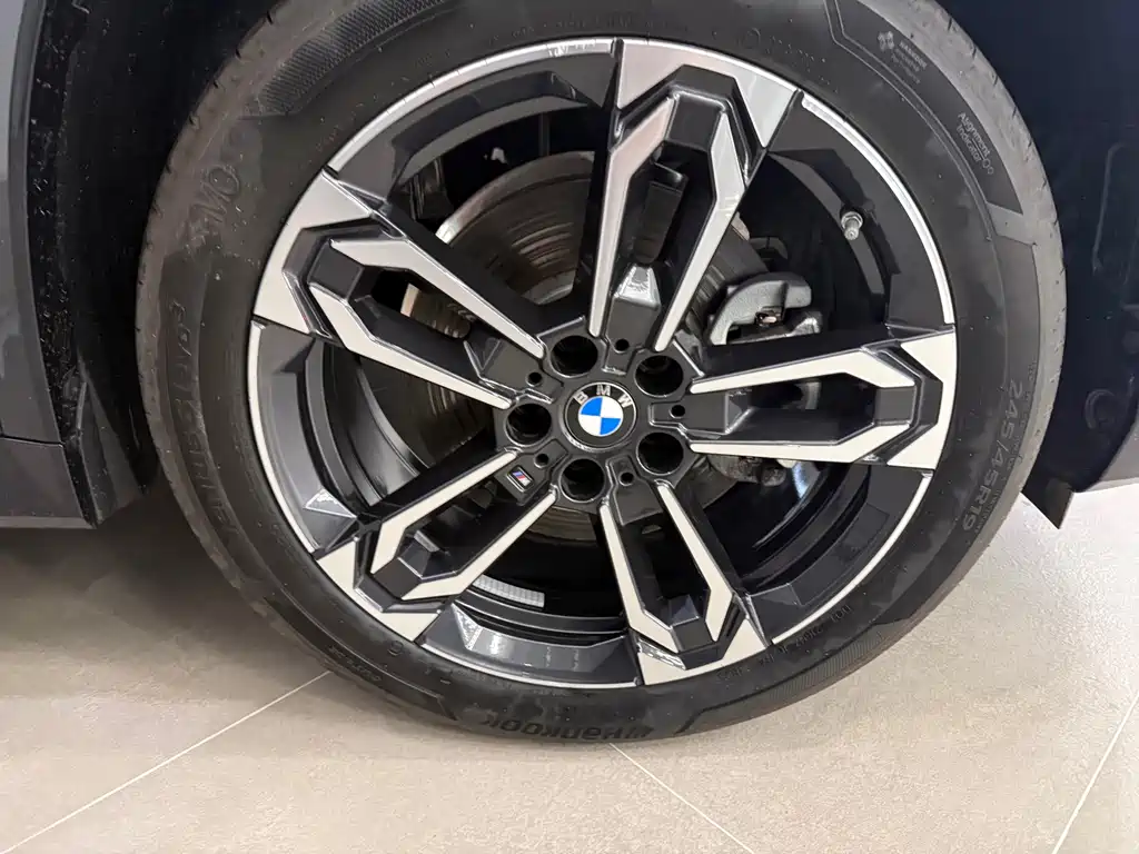 BMW X1 2026 sDrive25Li M Sport