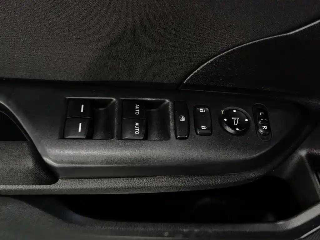 Honda Civic — миниатюра 9