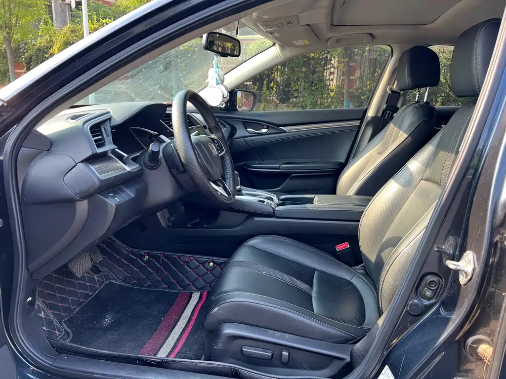 Honda Civic — миниатюра 7