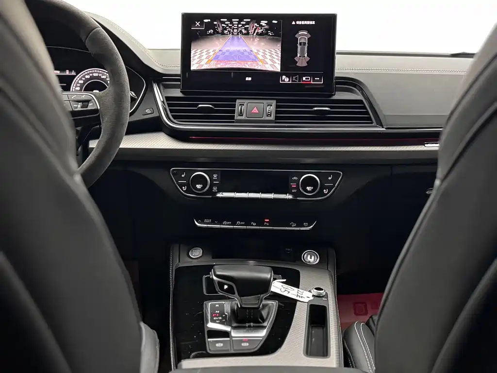 Audi Q5L 2022 45T Luxury