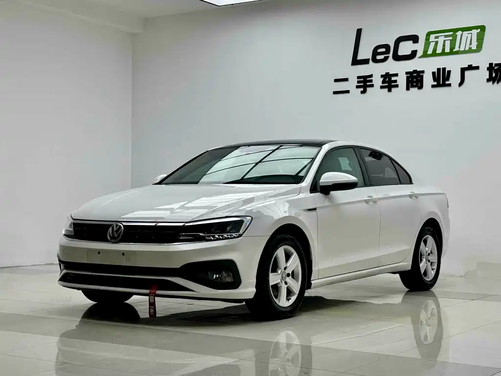 Volkswagen Lamando