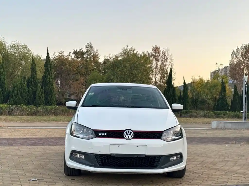 Volkswagen Polo — миниатюра 2