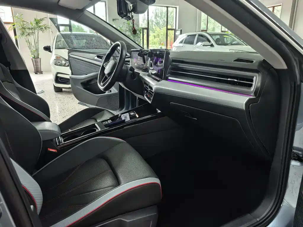 Volkswagen Lamando — миниатюра 17