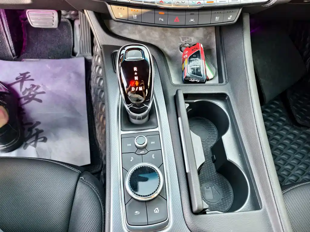 Cadillac CT5 — миниатюра 16