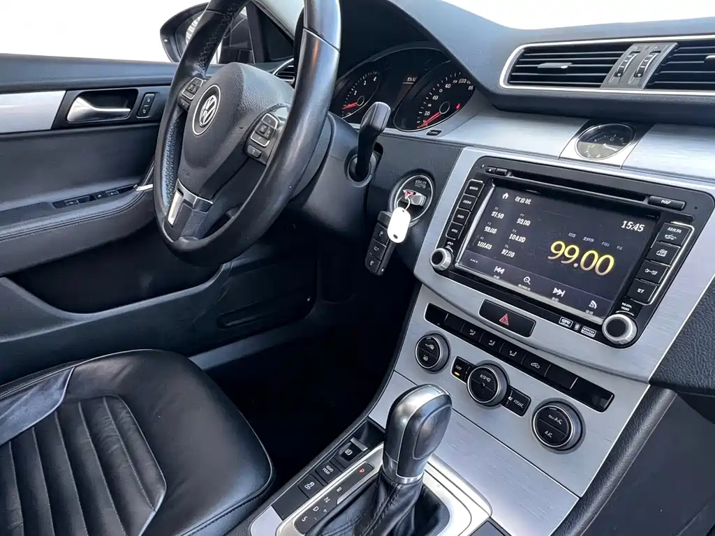 Volkswagen Magotan 2015 1.8TSI Lead
