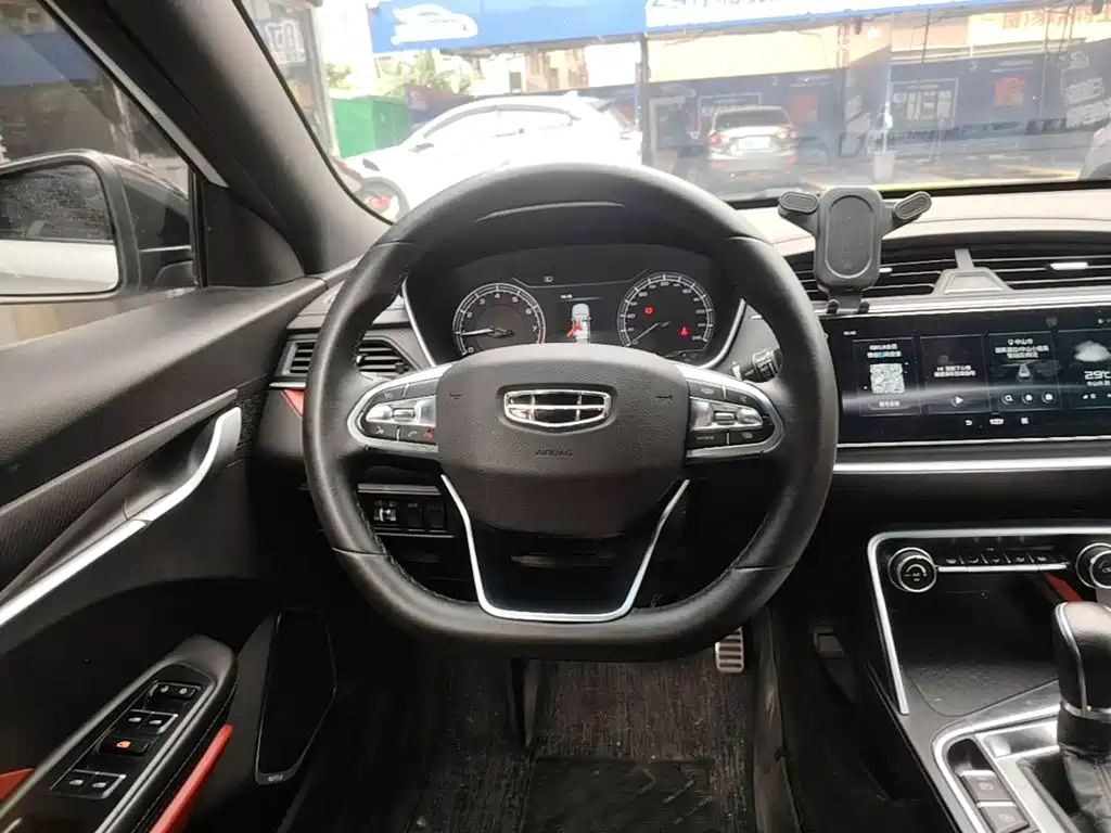 Geely Binrui — миниатюра 11