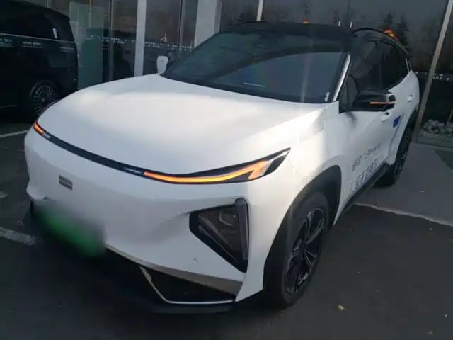 2025 Geely Galaxy L7