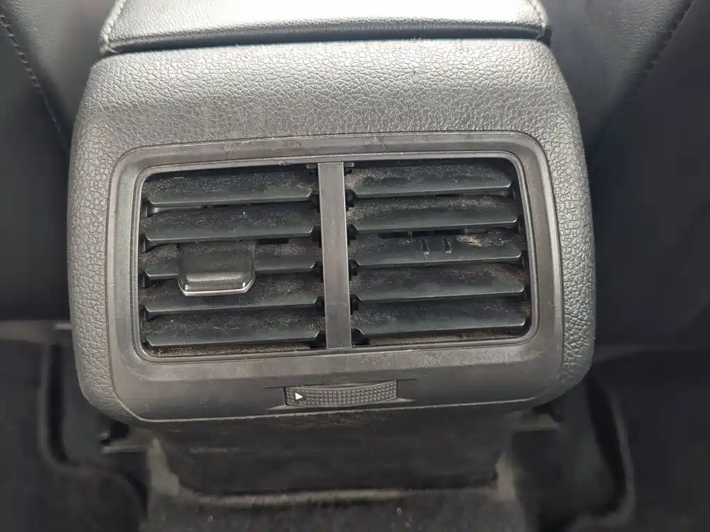 Volkswagen Golf — миниатюра 16