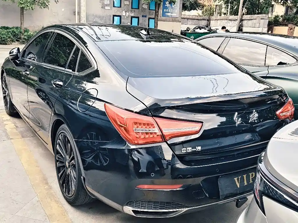 Hongqi Hongqi H5 — миниатюра 16