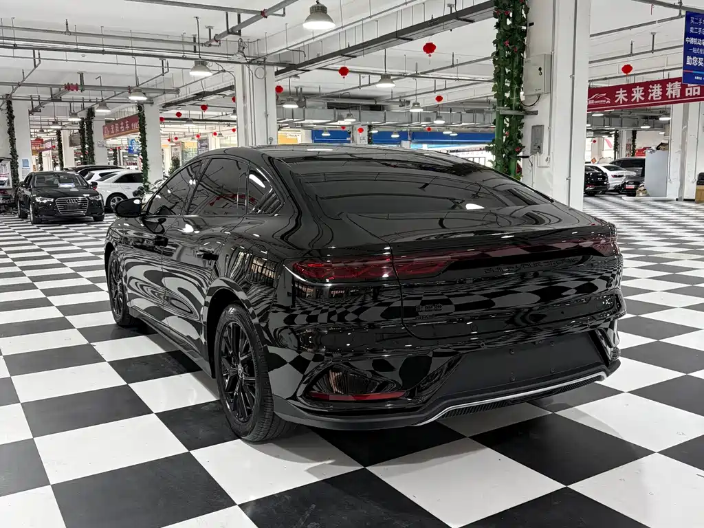 BYD Han — миниатюра 6