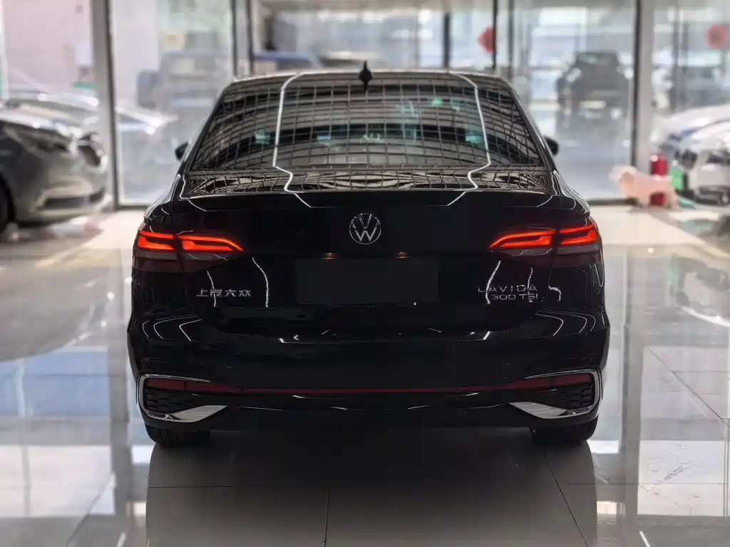 Volkswagen Lavida 2024 300TSI DSG