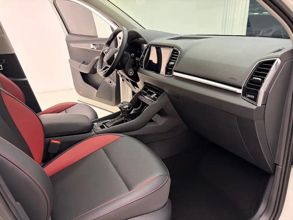 Skoda Karoq — миниатюра 15