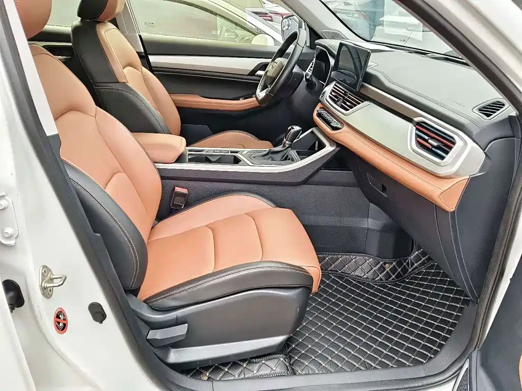 Geely Vision X6 — миниатюра 8