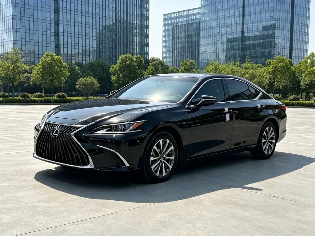 Lexus ES — миниатюра 2