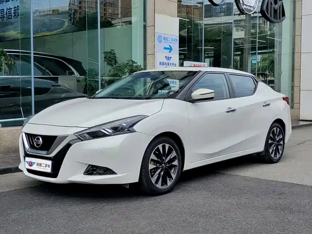 Nissan Bluebird