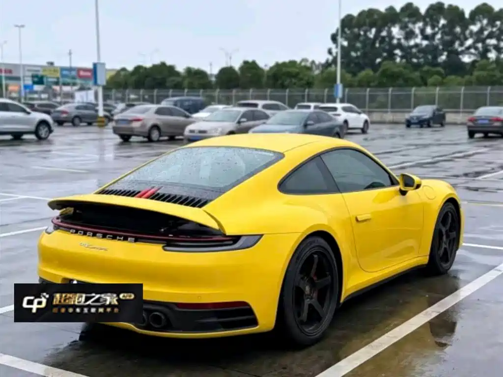 Porsche 911 2020 Carrera 3.0T