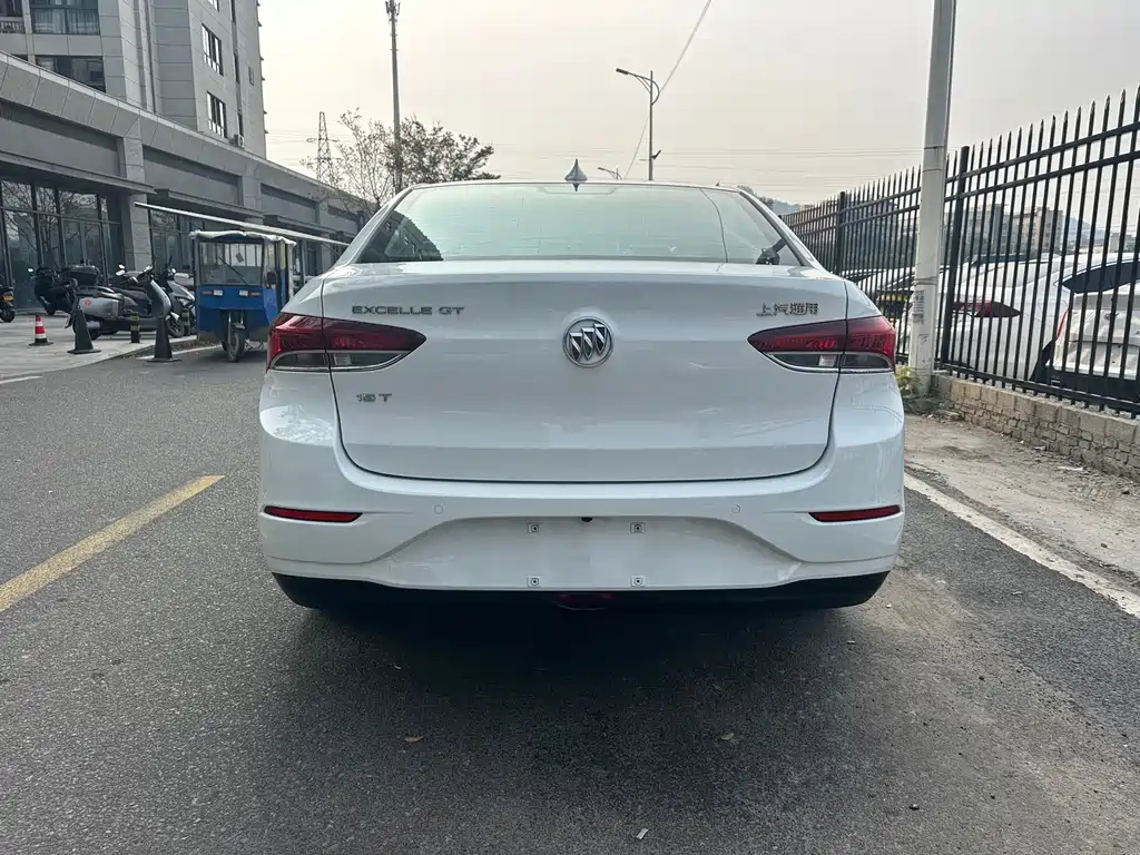 Buick Excelle — миниатюра 20