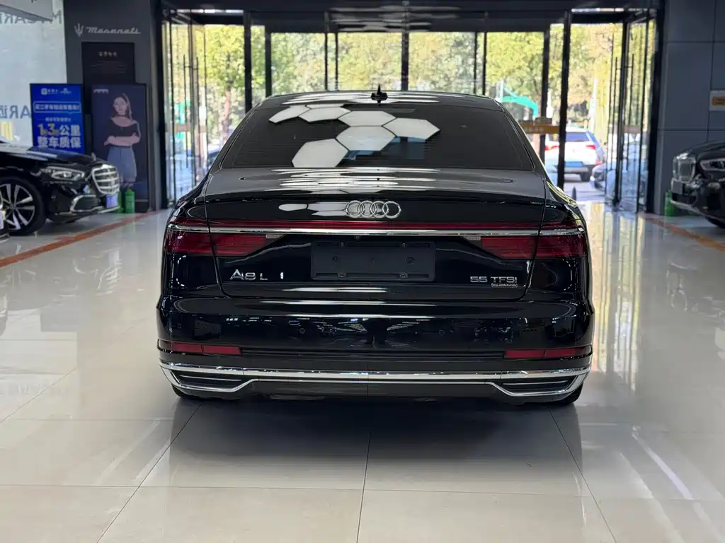Audi A8 — миниатюра 16