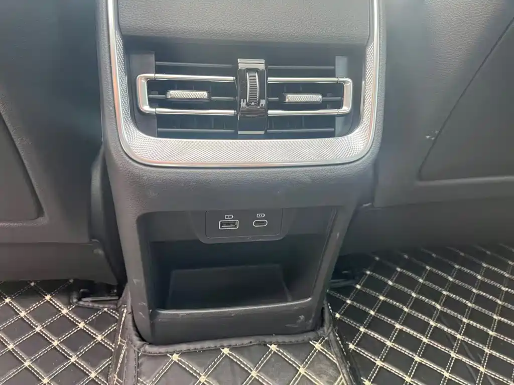 Hongqi Hongqi H5 PHEV — миниатюра 30