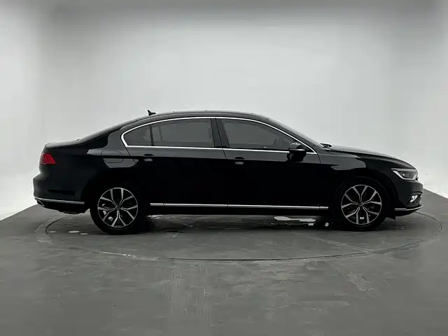 Volkswagen Magotan 2020 330TSI DSG Lead