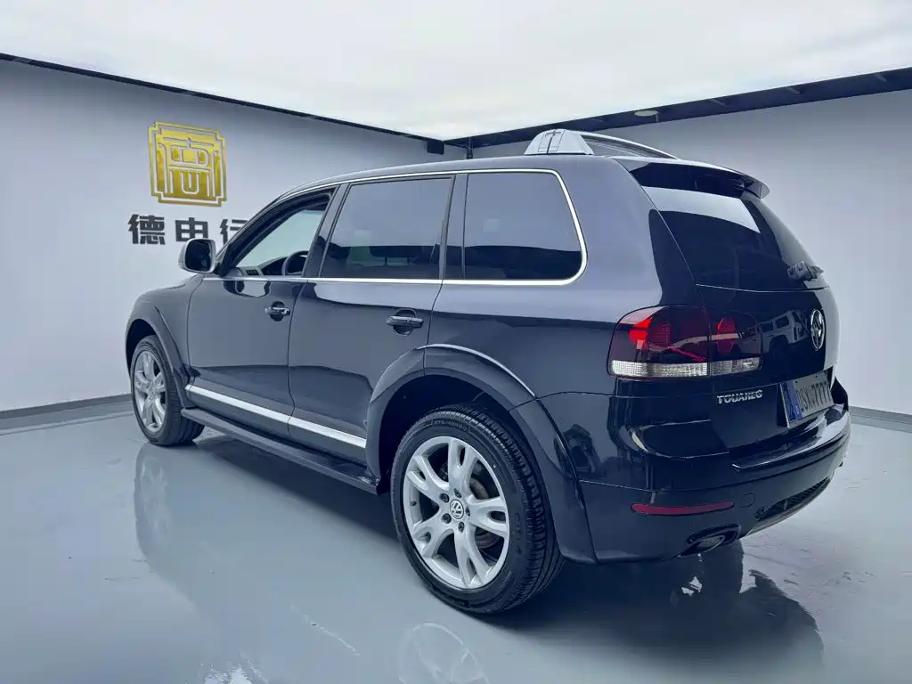 Volkswagen Touareg — миниатюра 4