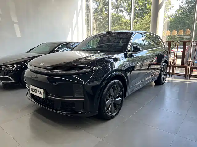 Li Auto L7