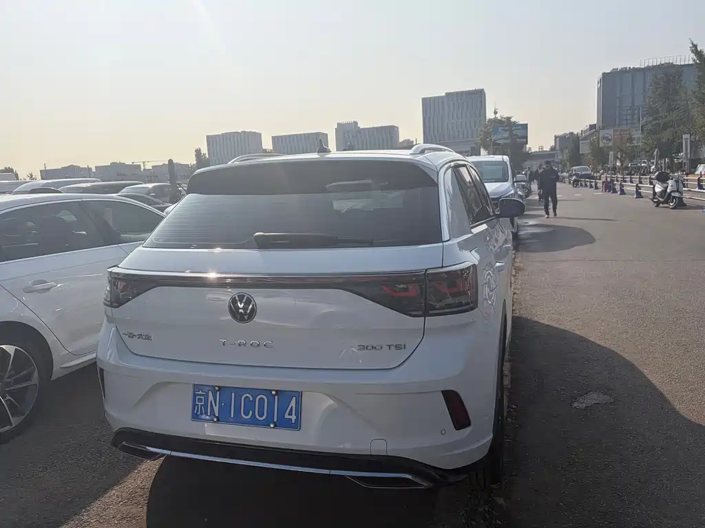 Volkswagen T-Roc — миниатюра 5